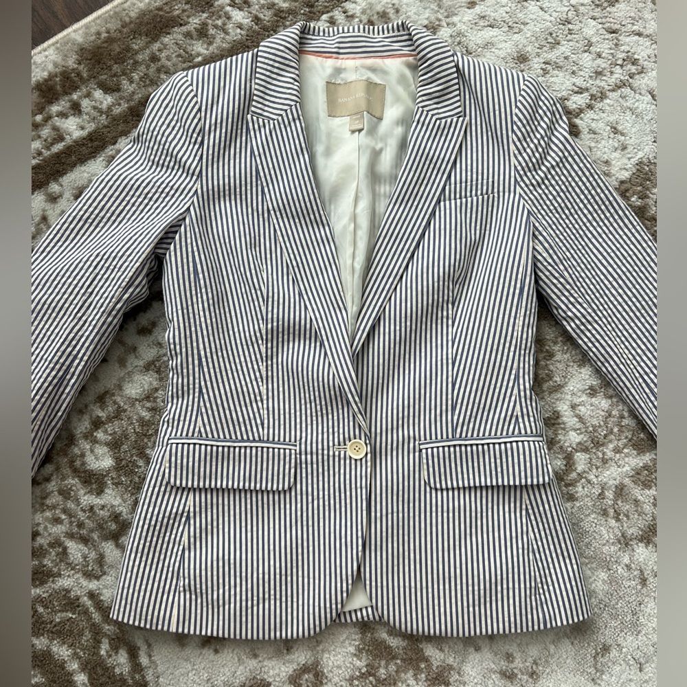 Banana Republic Seer Sucker Womens Blazer jacket